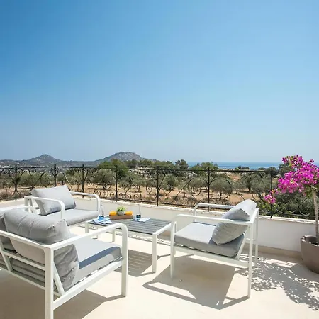 Villa Emarmene Agrotouristic In Rhodes Nature Afantou