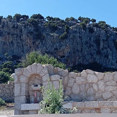 Villa Emarmene Agrotouristic In Rhodes Nature Afantou